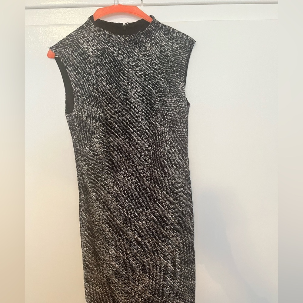 BANANA REPUBLIC BEAUTIFUL DRESS
